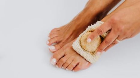 Express
  Pedi (File/Buff/Cuticle Work & 5 Min Massage)
